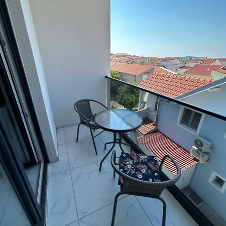 Apartment Aida